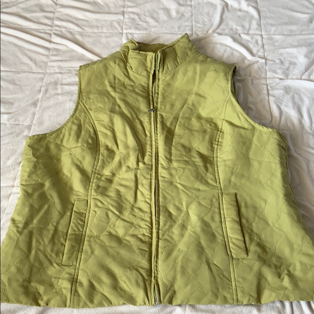 Green C. j. banks vest